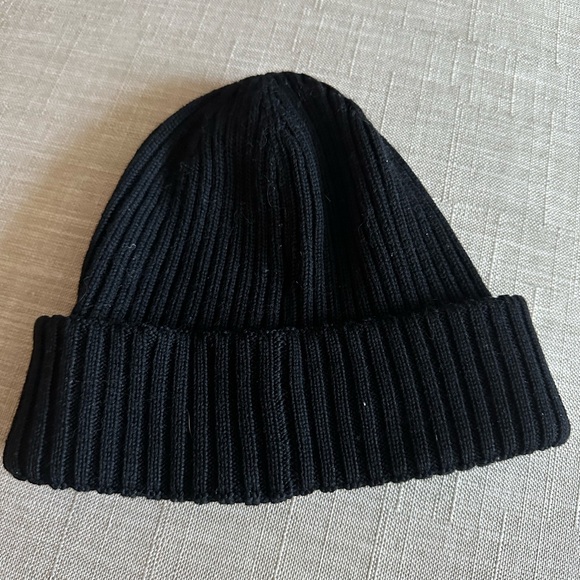 Moncler wool black beanie hat (unisex) - Picture 2 of 4